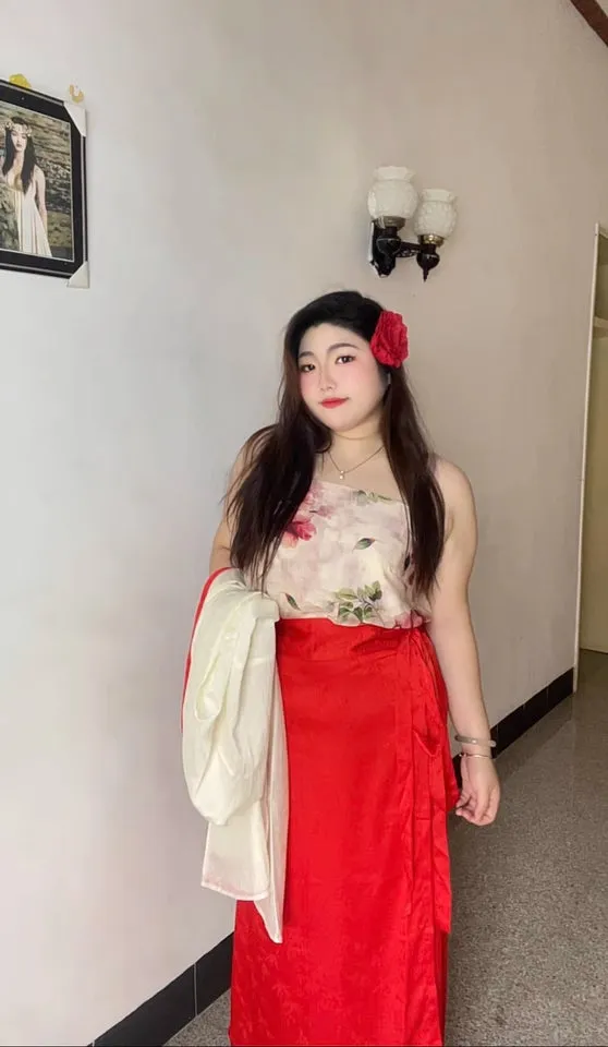 Chi Ai 炽爱 Falling in Love Modernized Song Dynasty Plus Size Rose Ruqun Set