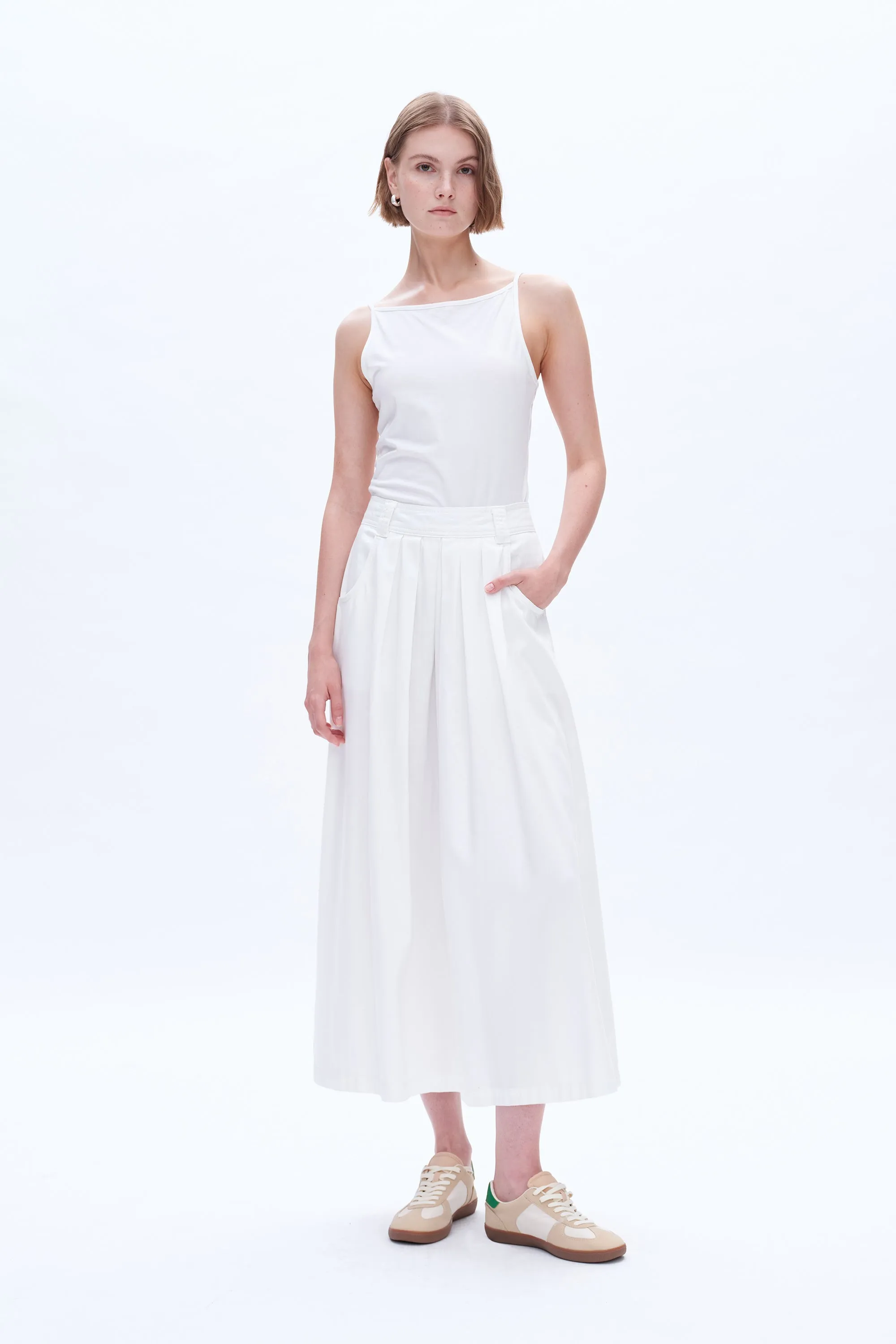 Shannon Mid Rise Pleated Long Skirt